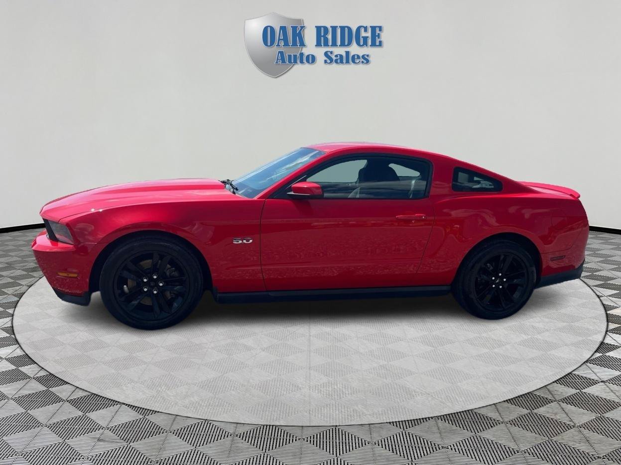 Used 2011 Ford Mustang GT RWD image 8