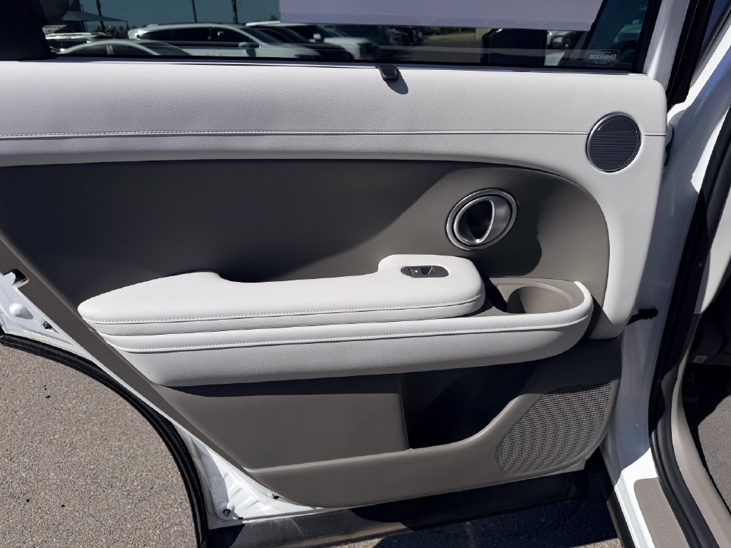 New 2027 Hyundai Palisade SEL FWD image 16