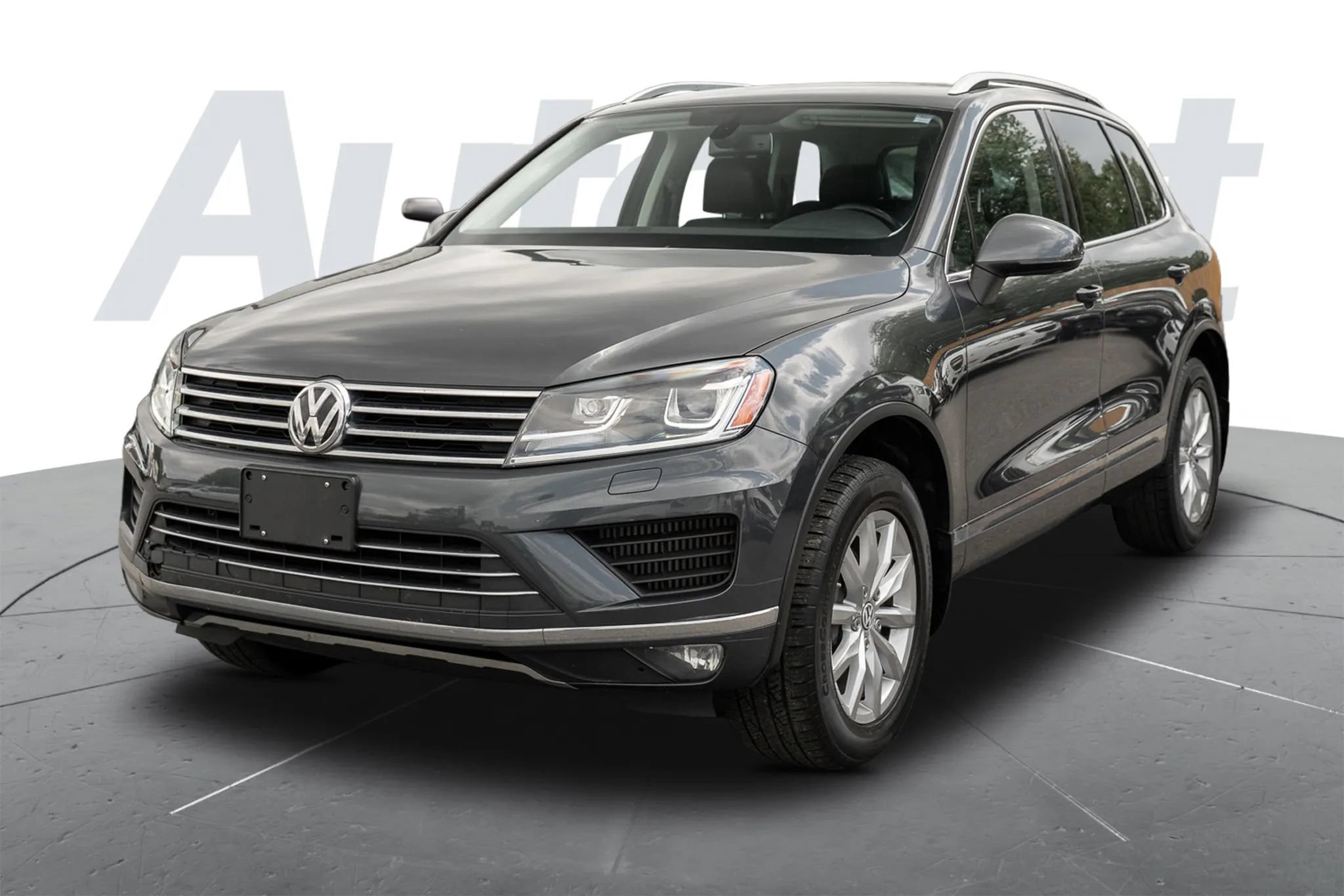 Used 2016 Volkswagen Touareg Sport AWD/4WD image 5