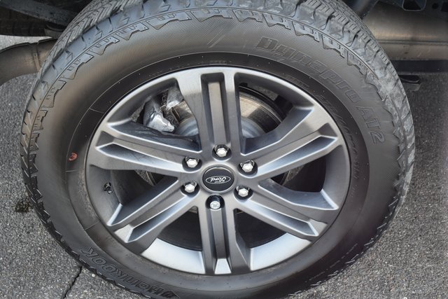 Used 2023 Ford F150 Lariat w/ Equipment Group 502A High image 59