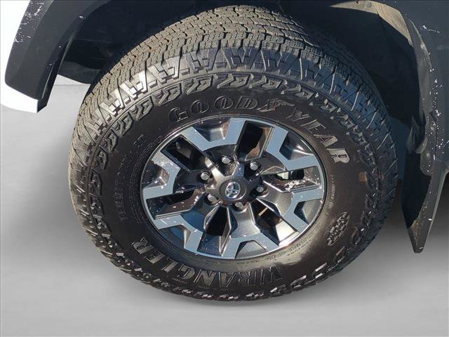 Used 2022 Toyota Tacoma TRD Off-Road AWD/4WD image 22