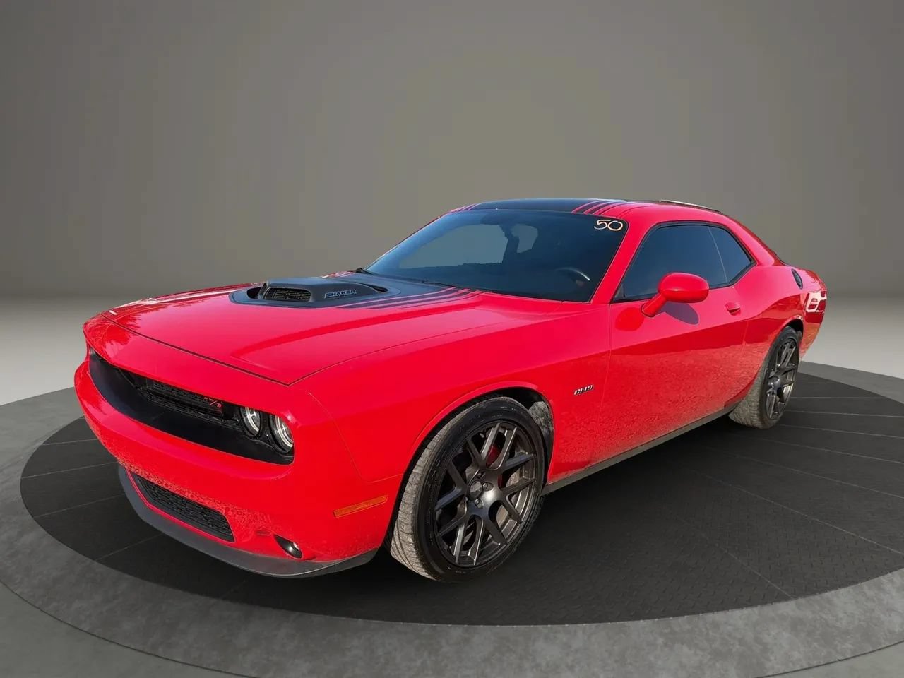Used 2016 Dodge Challenger R/T Plus RWD image 1