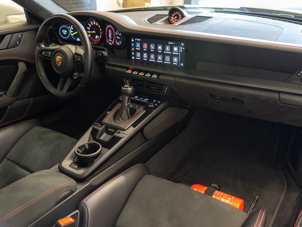 Certified 2024 Porsche 911 GT3 RWD image 12
