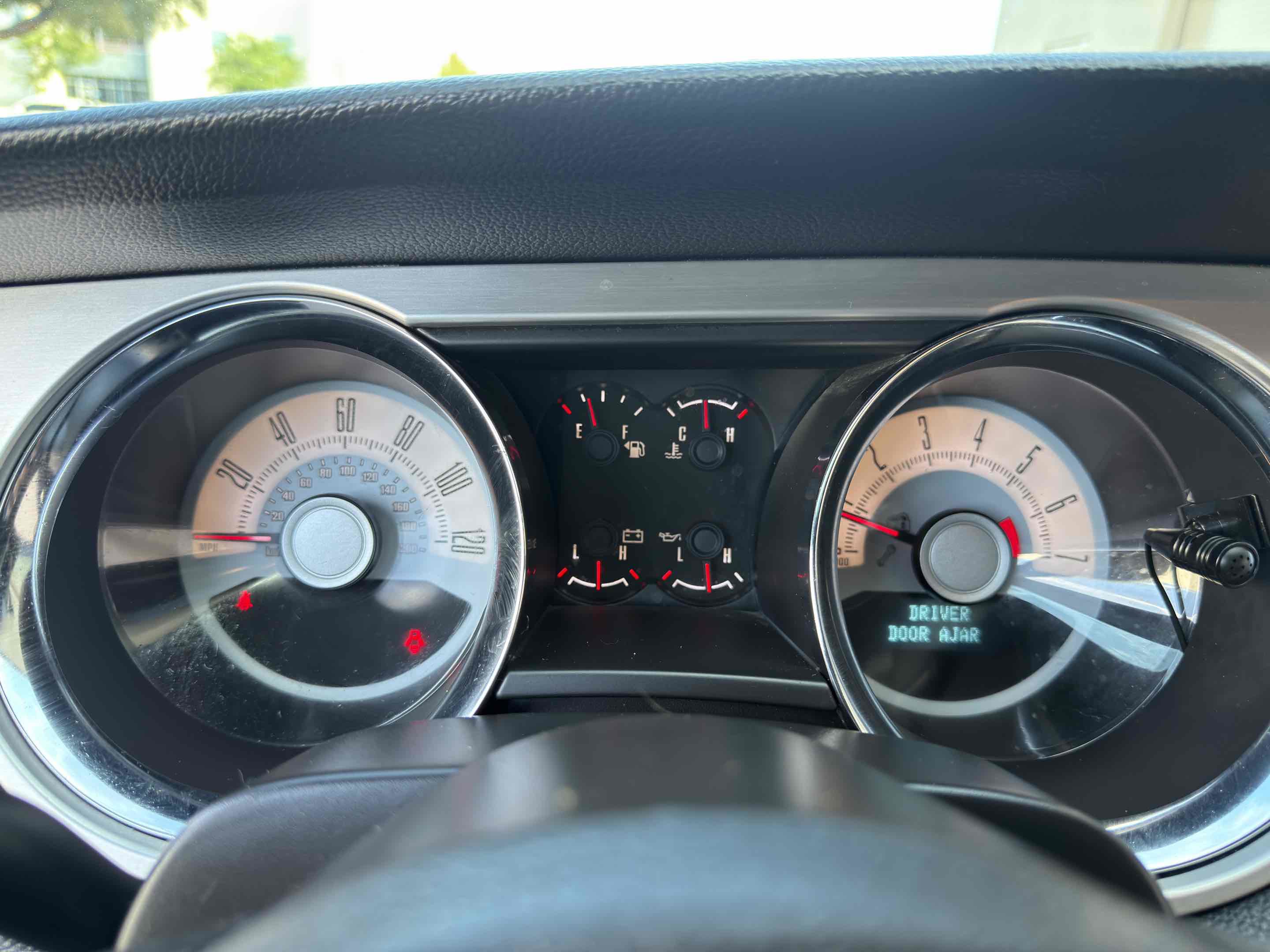 Used 2010 Ford Mustang Premium RWD image 45