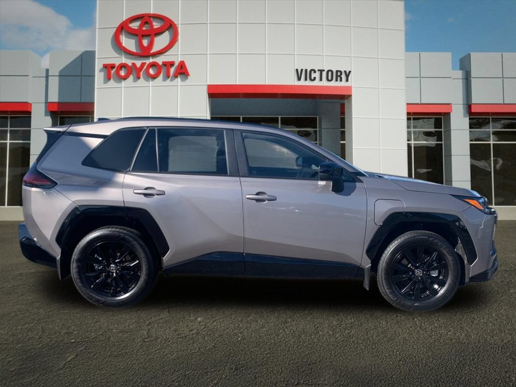 New 2026 Toyota RAV4 SE w/ Convenience Package AWD/4WD image 2