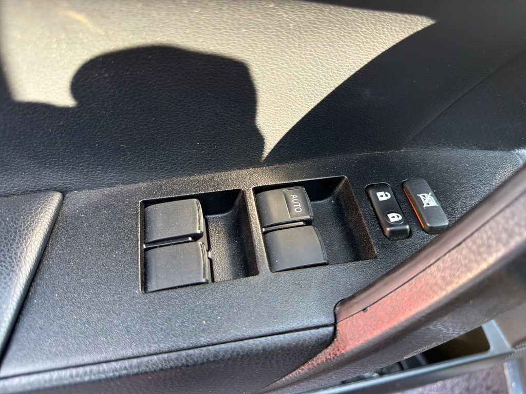 Used 2019 Toyota Corolla SE FWD image 24