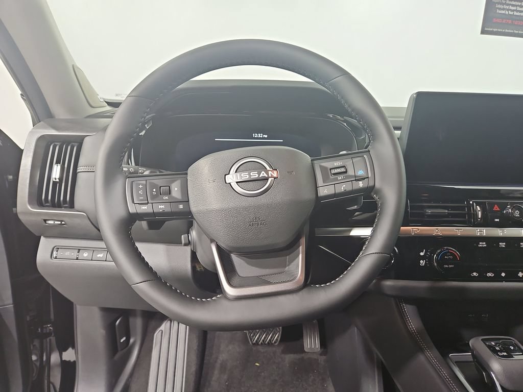 New 2026 Nissan Pathfinder Platinum w/ Cargo Package AWD/4WD image 15