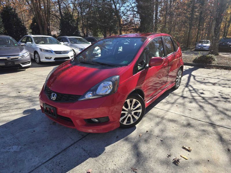 Used 2013 Honda Fit Sport image 1