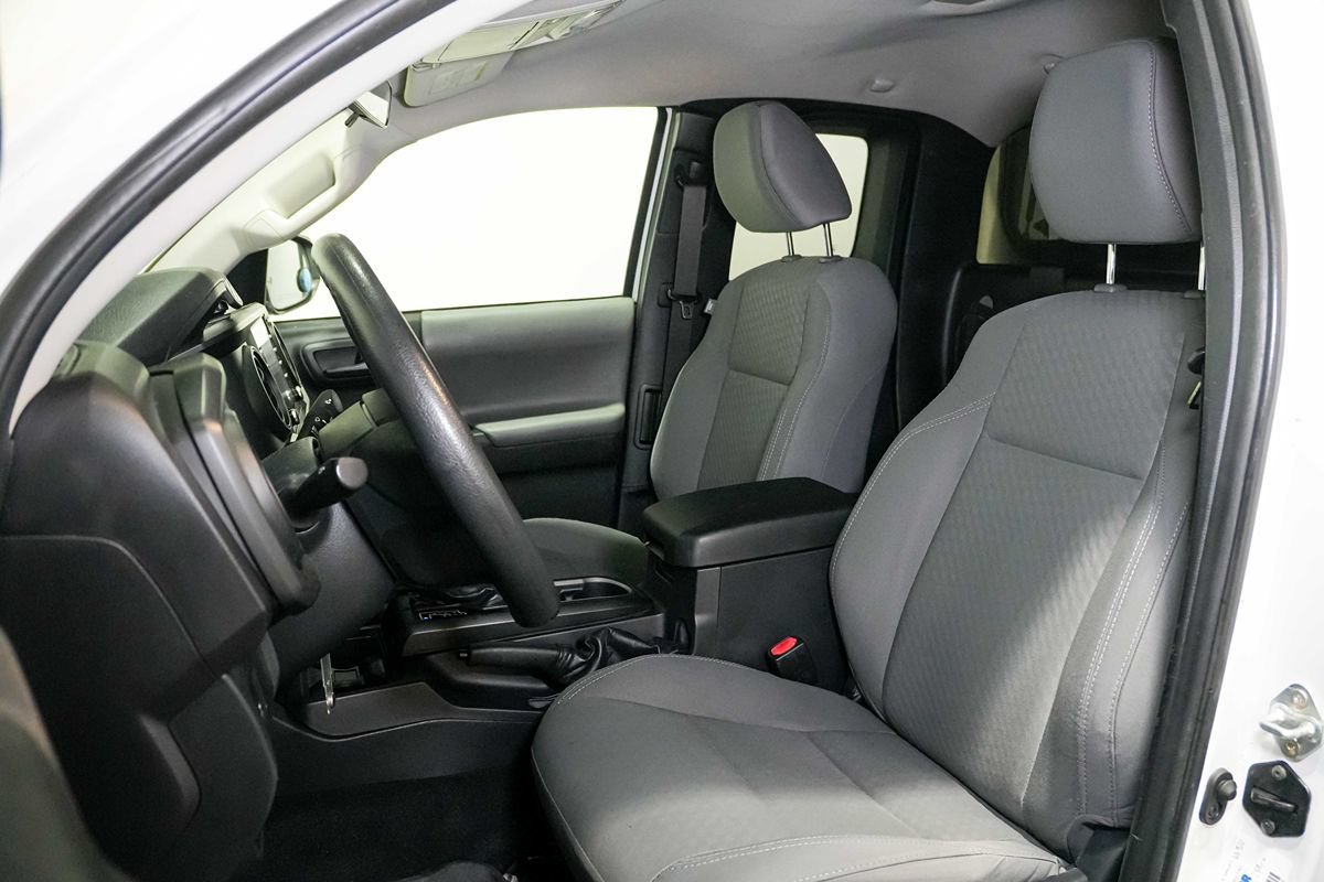Used 2022 Toyota Tacoma SR RWD image 11