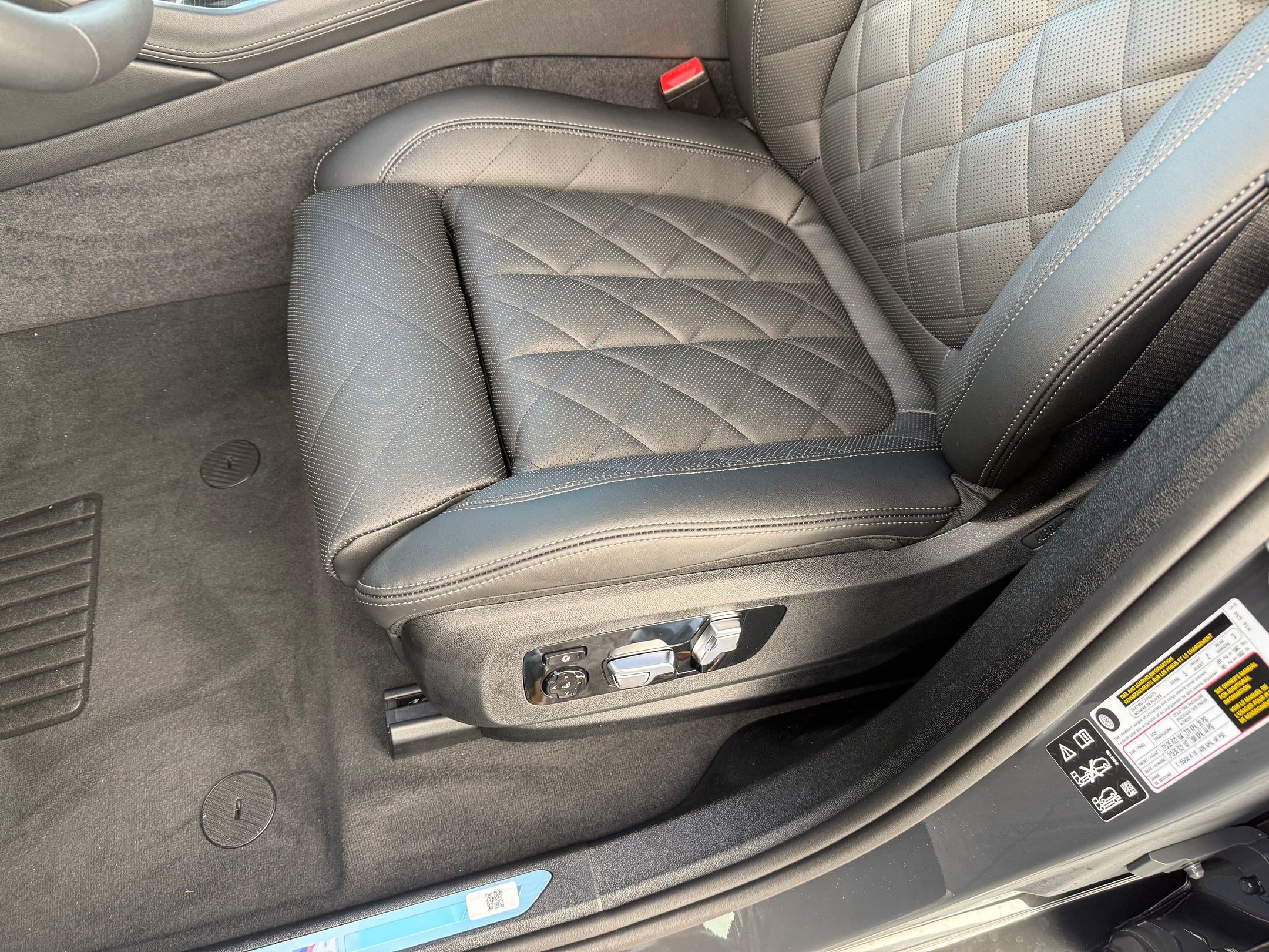 New 2026 BMW X6 xDrive40i image 12