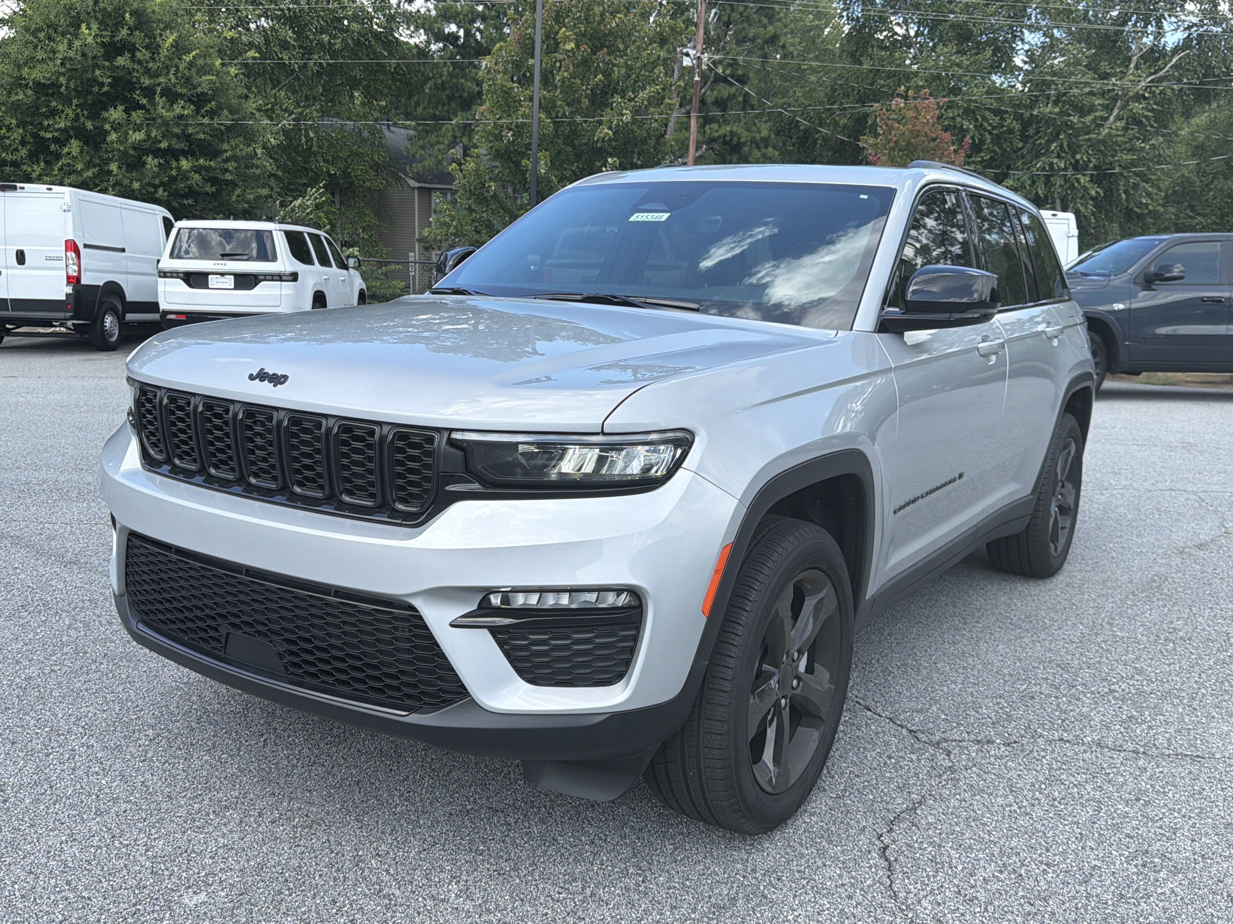 New 2025 Jeep Grand Cherokee Limited w/ Black Appearance Package RWD image 3