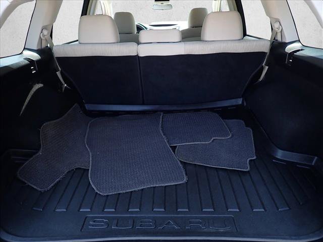 Used 2014 Subaru Outback 2.5i Premium AWD/4WD image 7