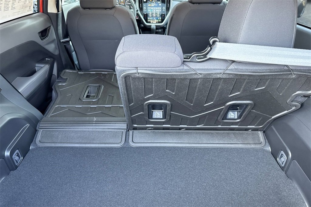 New 2025 Subaru Crosstrek 2.5i Premium image 18