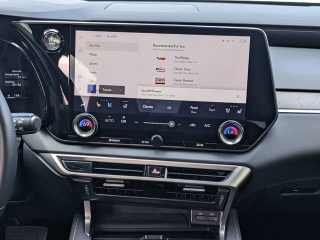 Used 2025 Lexus RX 350 Premium w/ Accessory Package (Z1) FWD image 18