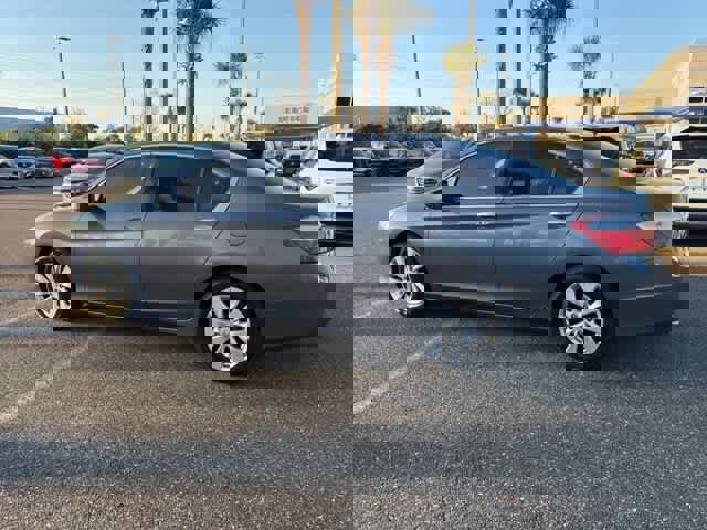 Used 2013 Honda Accord EX-L image 4