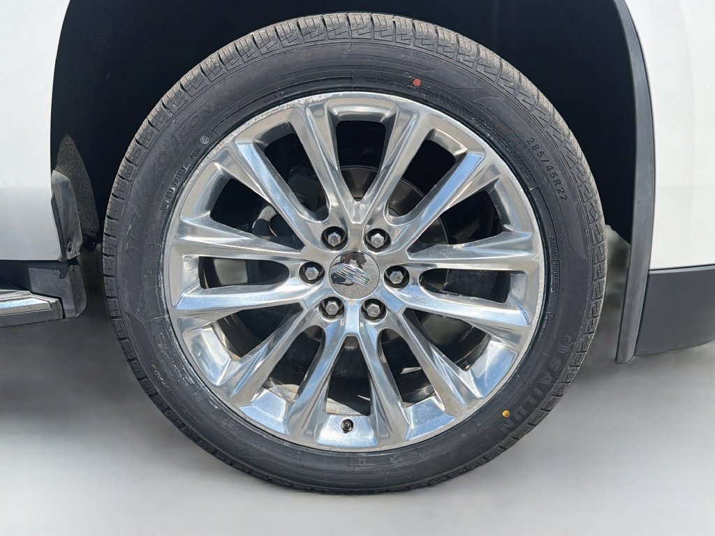 Used 2018 Cadillac Escalade ESV Luxury RWD image 44