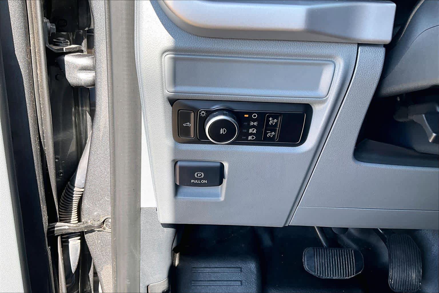 Used 2023 Ford F150 XL w/ XL Chrome Appearance Package AWD/4WD image 31