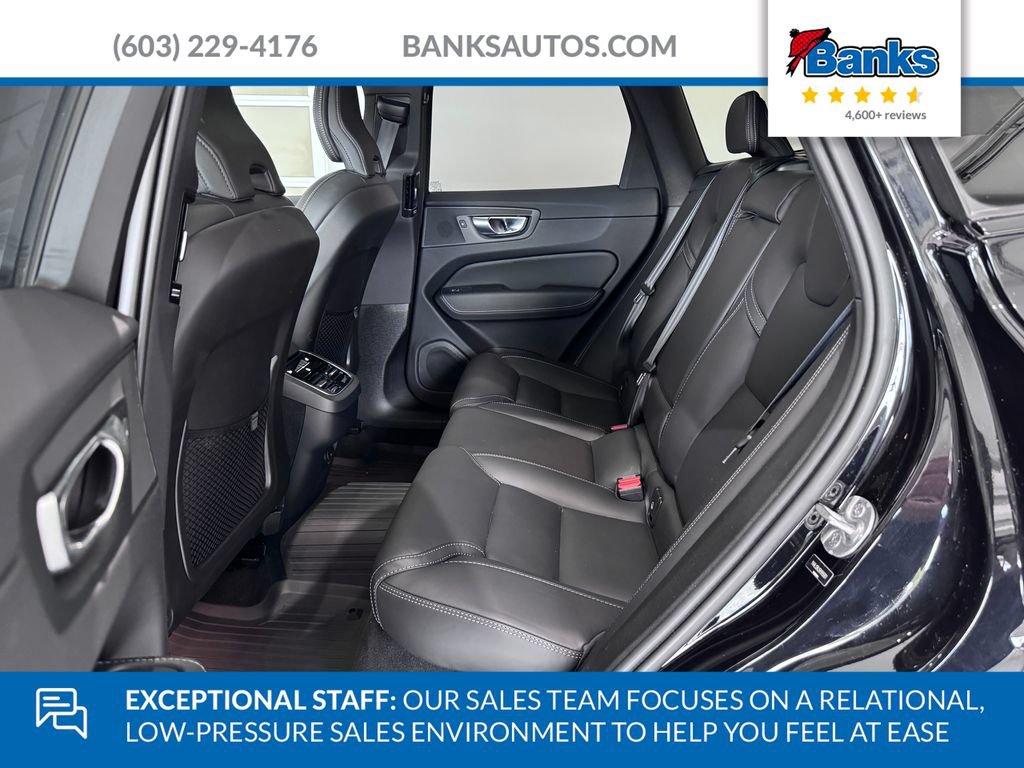Used 2024 Volvo XC60 B5 Ultimate w/ Protection Package Premier AWD/4WD image 10