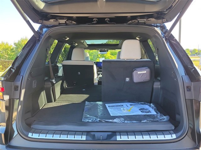 New 2025 Lexus TX 350 AWD image 8