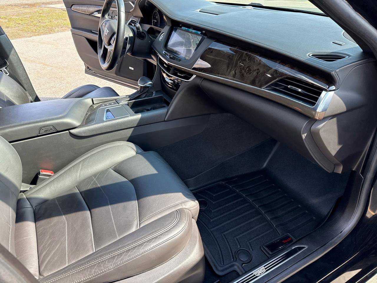 Used 2017 Cadillac CT6 Luxury AWD/4WD image 28