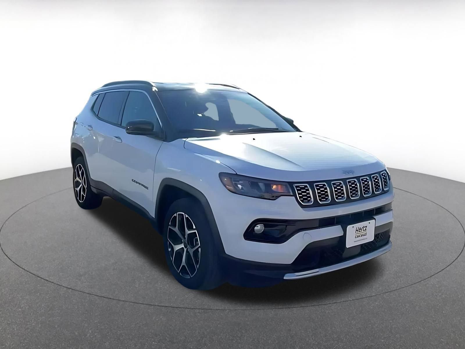Used 2025 Jeep Compass Limited AWD/4WD image 3
