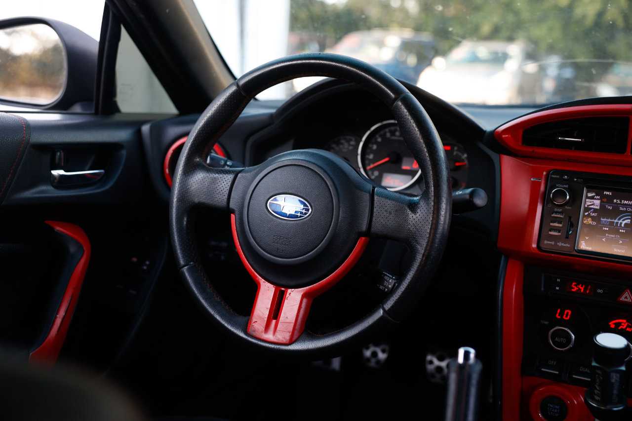 Used 2013 Subaru BRZ Limited w/ Popular Pkg 2C image 25