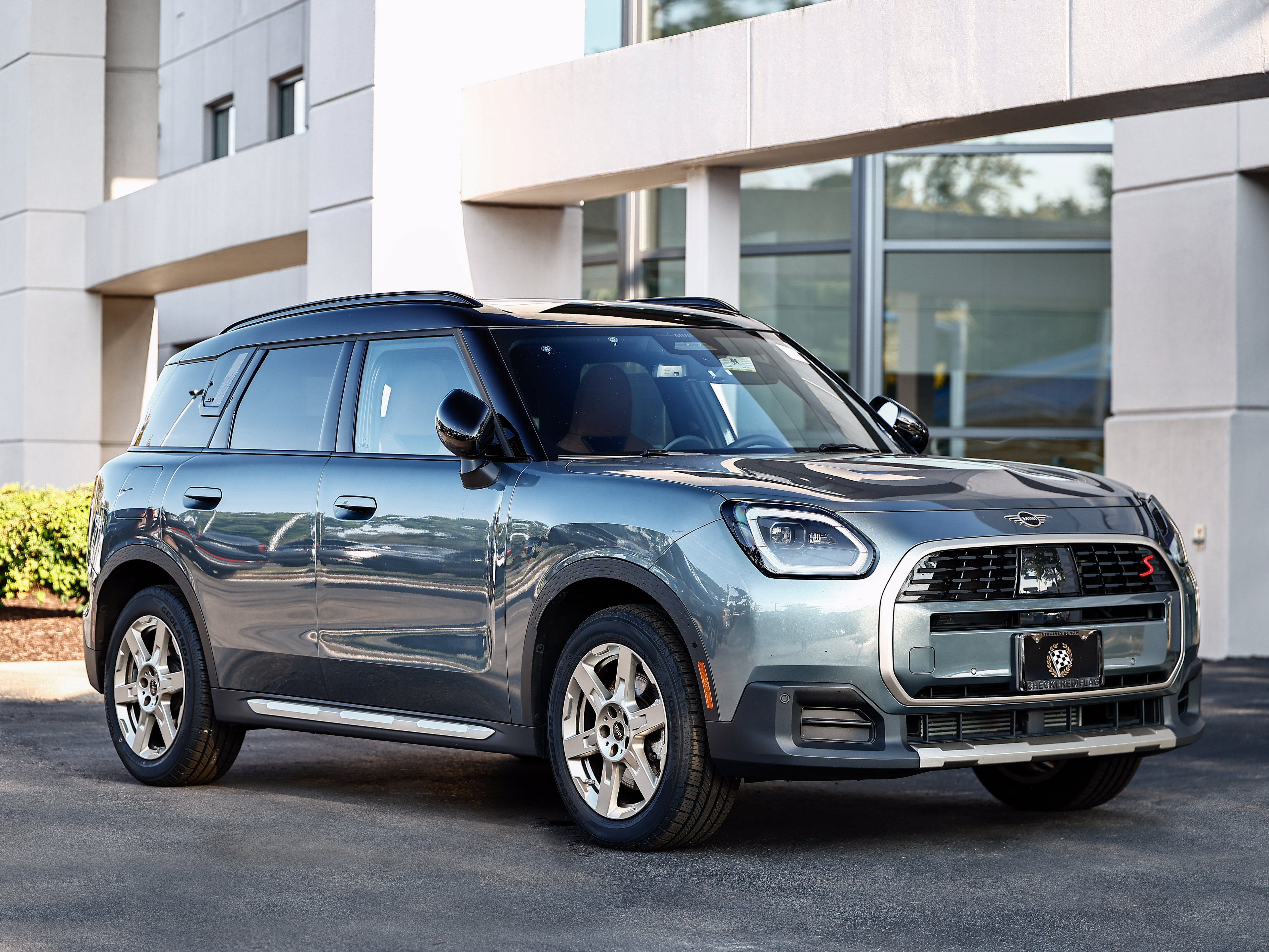 Used 2025 MINI Cooper Countryman S w/ Comfort Package Max AWD/4WD image 1