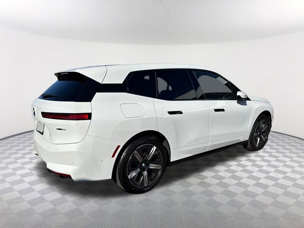 New 2026 BMW iX xDrive60 w/ Premium Package image 5
