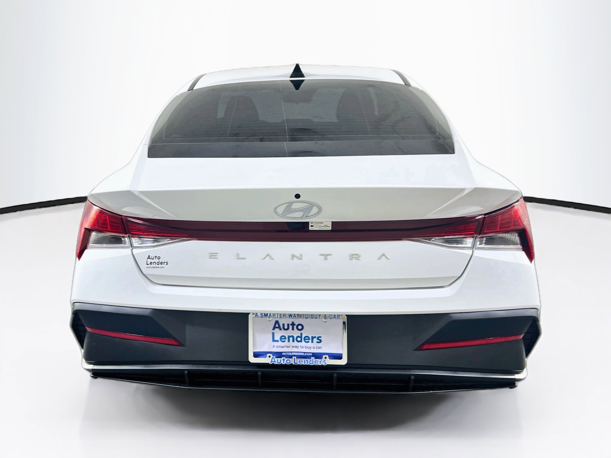 Used 2024 Hyundai Elantra SEL FWD image 6