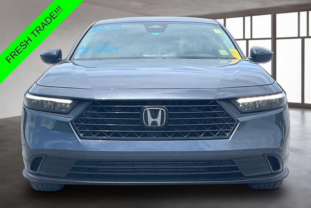 Used 2025 Honda Accord SE image 2