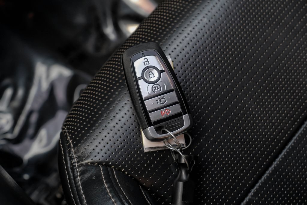 Used 2025 Ford Mustang GT Premium RWD image 55