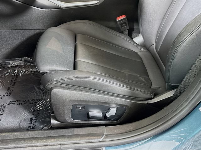 Used 2021 BMW 330i Sedan w/ Driving Assistance Package RWD image 18