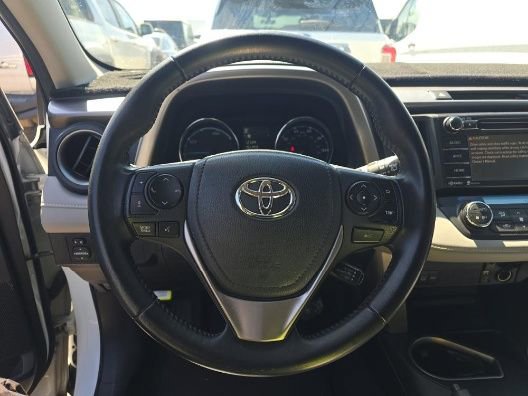 Used 2017 Toyota RAV4 XLE image 6