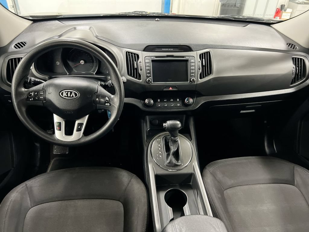 Used 2012 Kia Sportage LX w/ Navigation Pkg FWD image 10
