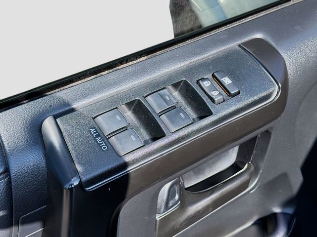 Used 2022 Toyota 4Runner SR5 RWD image 21