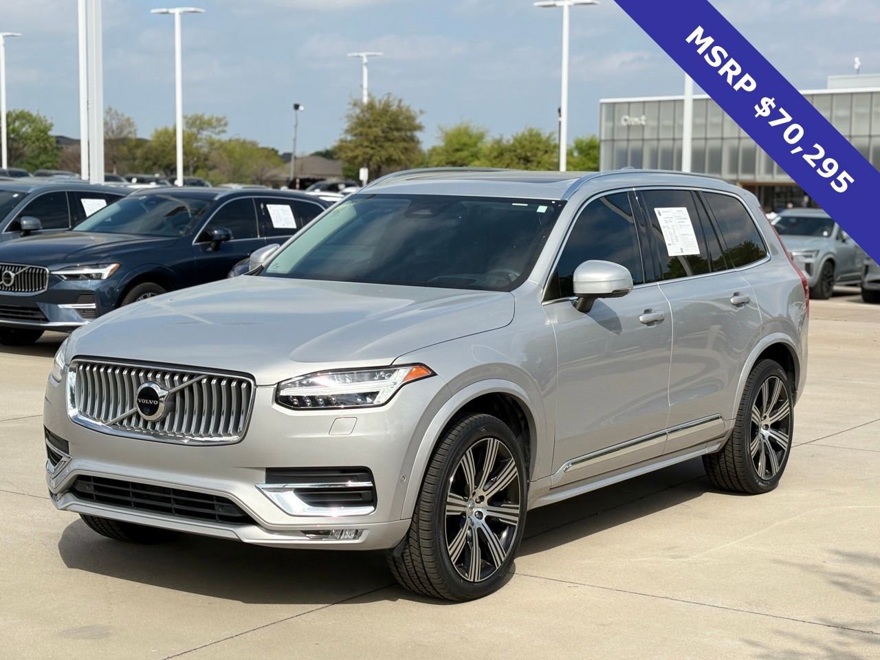 Certified 2023 Volvo XC90 B6 Ultimate AWD/4WD image 3