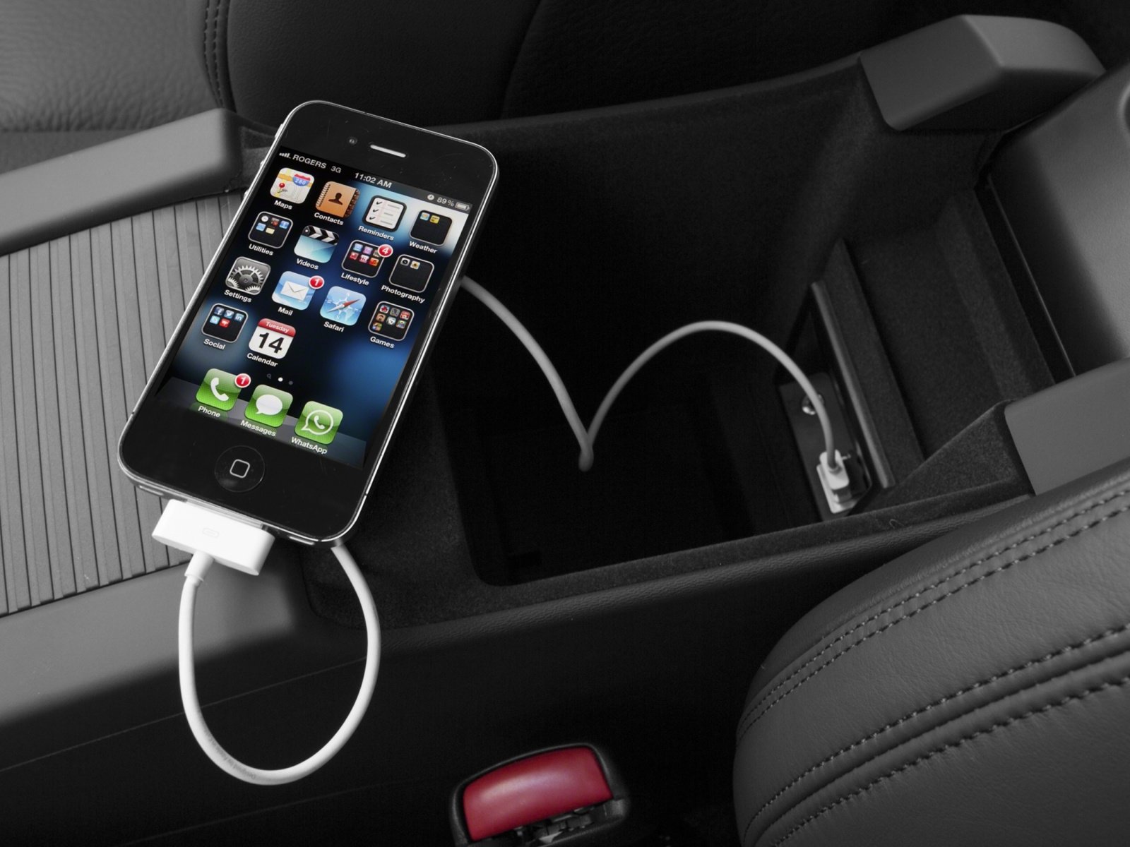 Used 2017 Volvo XC60 T6 Dynamic w/ Preferred Option Package image 13