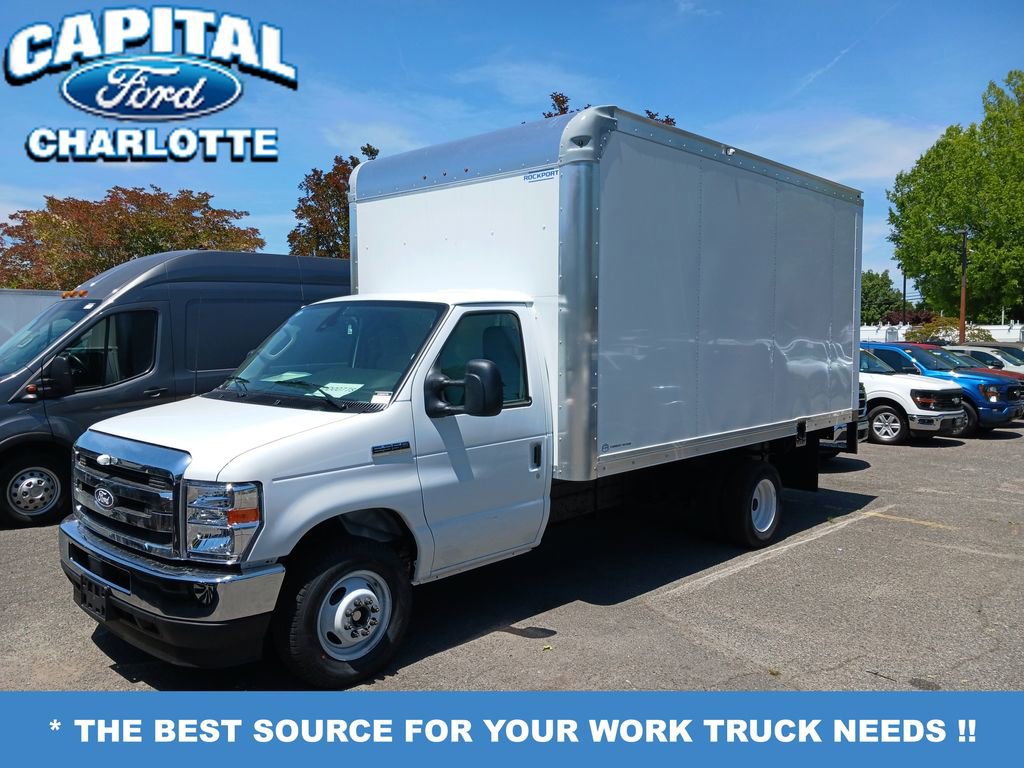 New 2027 Ford E-350 and Econoline 350 Super Duty w/ Power Equipment Group RWD image 1