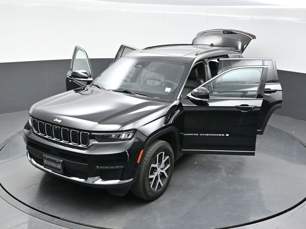 Used 2024 Jeep Grand Cherokee L Limited w/ Luxury Tech Group II image 36