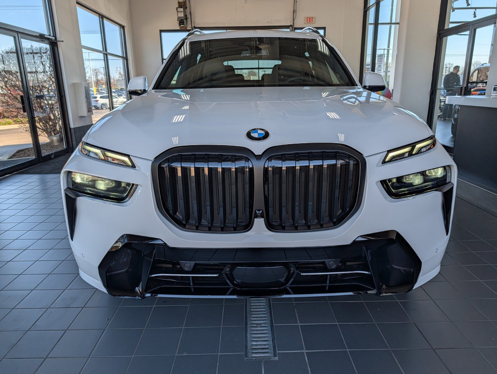 New 2026 BMW X7 xDrive40i w/ M Sport Package image 9