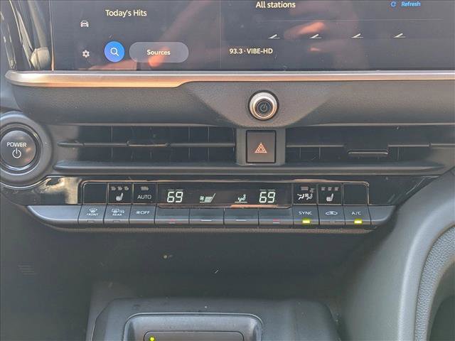 Used 2023 Toyota Crown XLE image 14