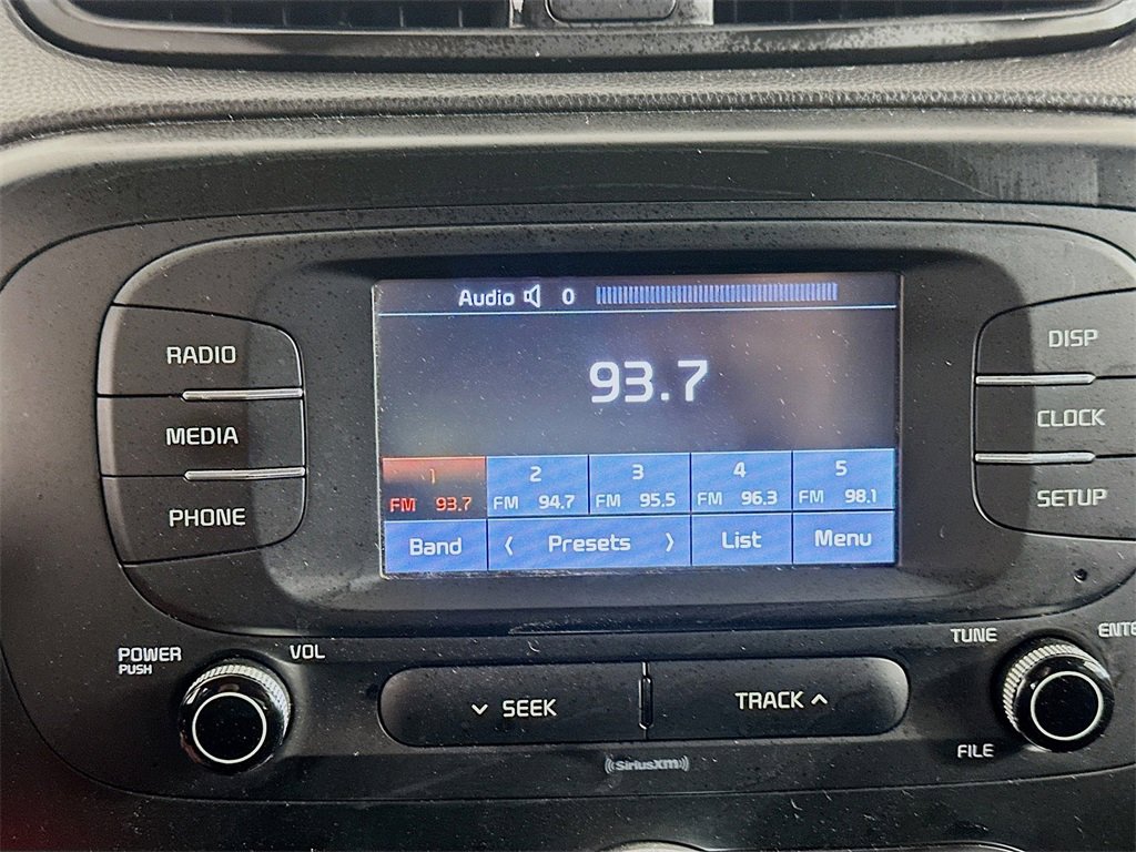 Used 2019 Kia Soul image 14