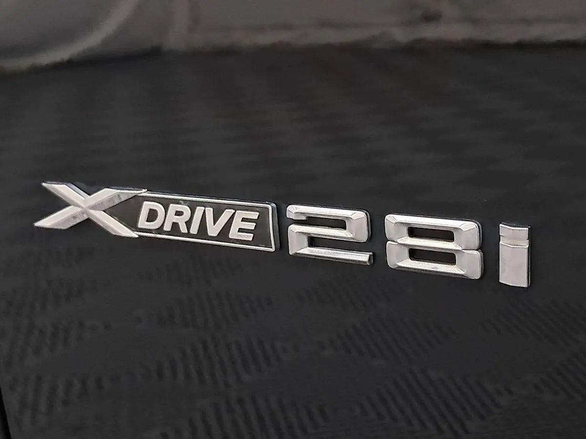 Used 2018 BMW X4 xDrive28i AWD/4WD image 6