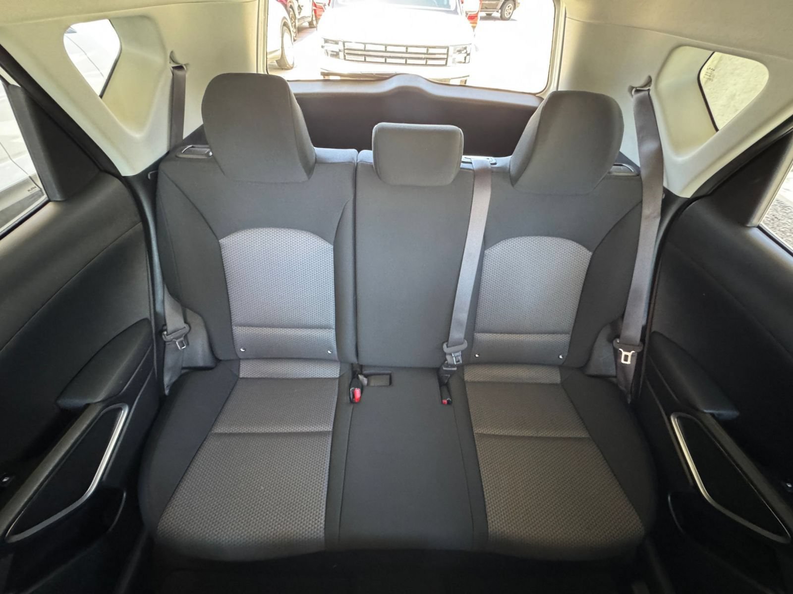 Used 2025 Kia Soul LX w/ LX Technology Package FWD image 36