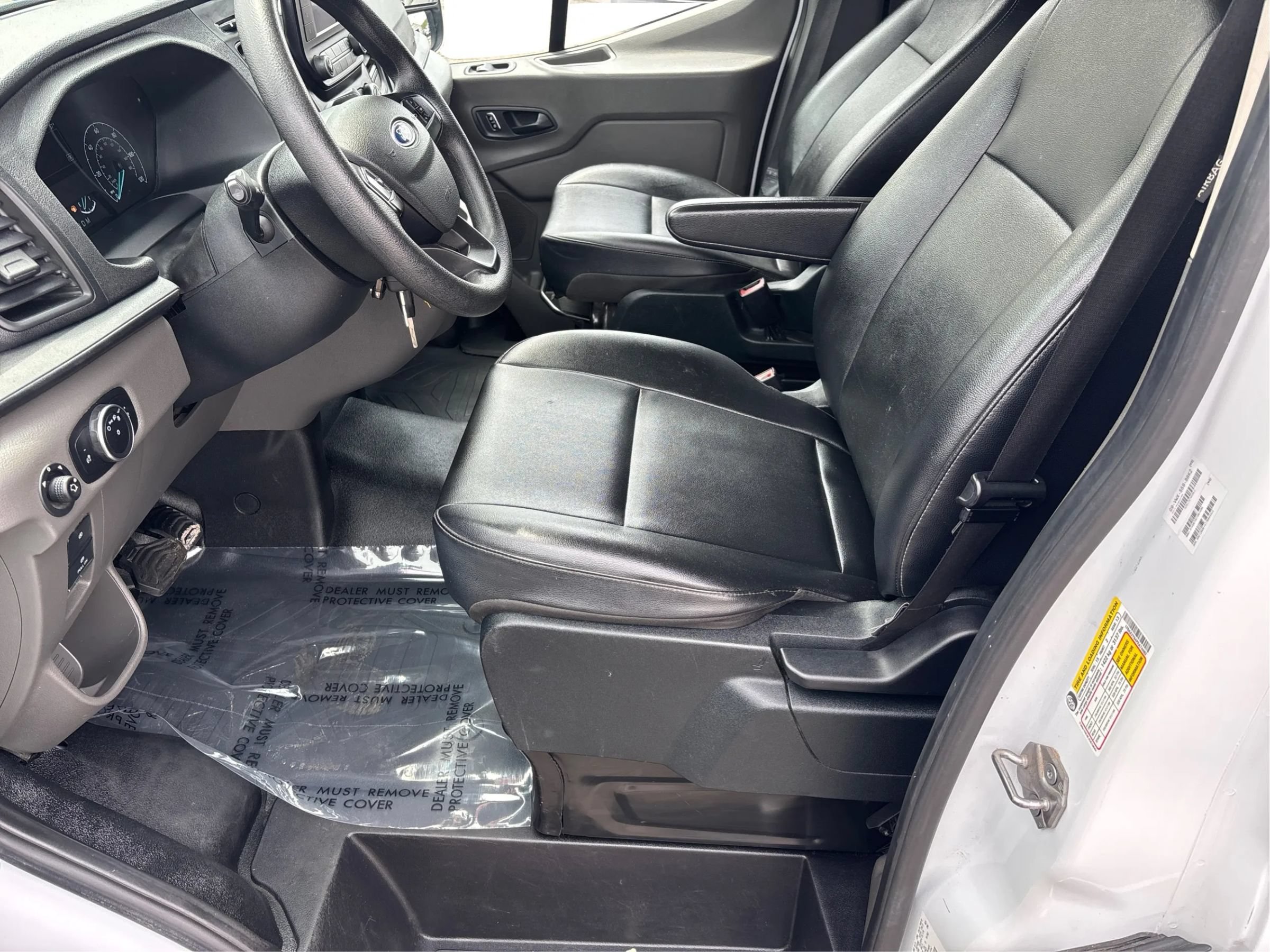 Used 2023 Ford Transit 350 XL RWD image 13