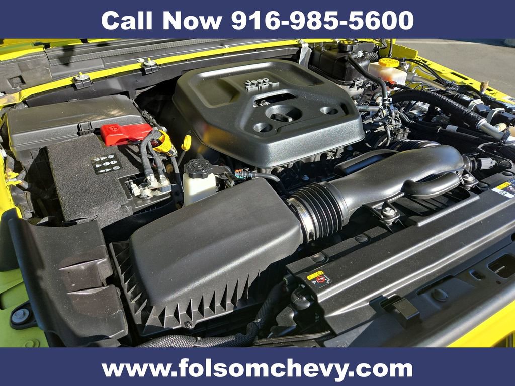 Used 2023 Jeep Wrangler Sport S image 32