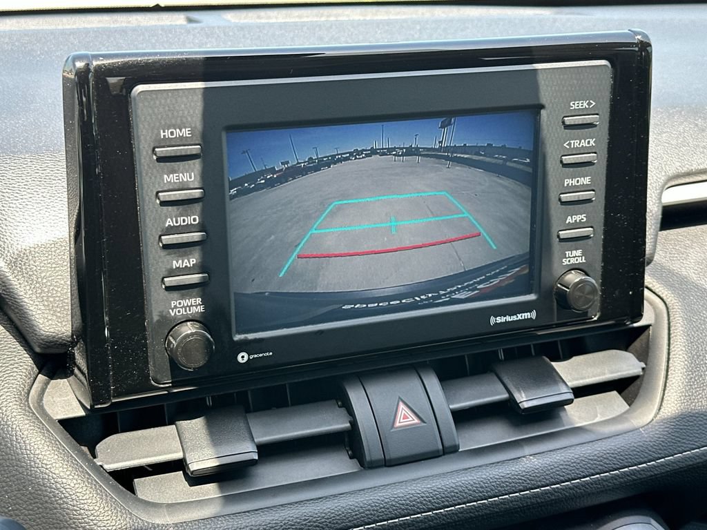 Used 2021 Toyota RAV4 XLE w/ Convenience Package FWD image 19