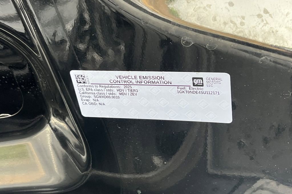 Used 2025 GMC Hummer EV 2X image 40