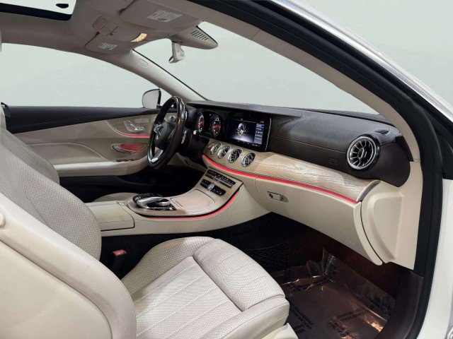 Used 2018 Mercedes-Benz E 400 Coupe image 32