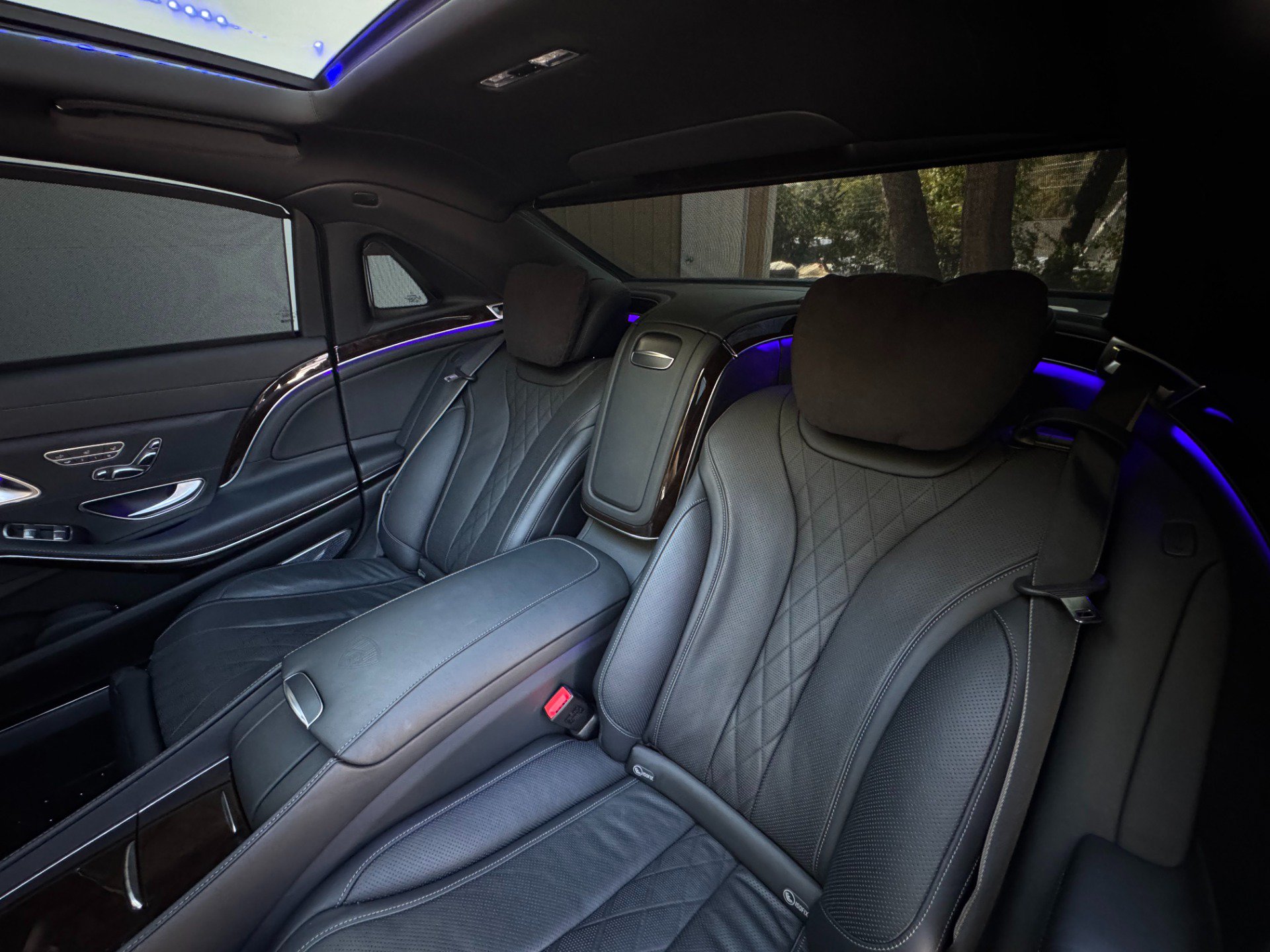Used 2020 Mercedes-Benz Maybach S 650 image 32